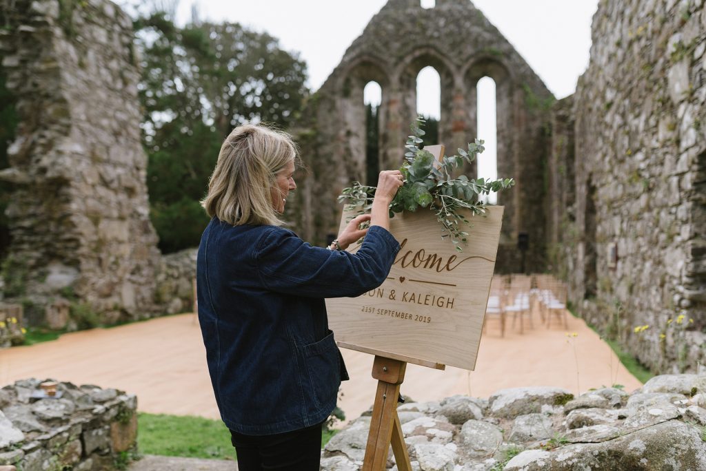 Wedding Florist Outdoor Wedding Grey Abbey